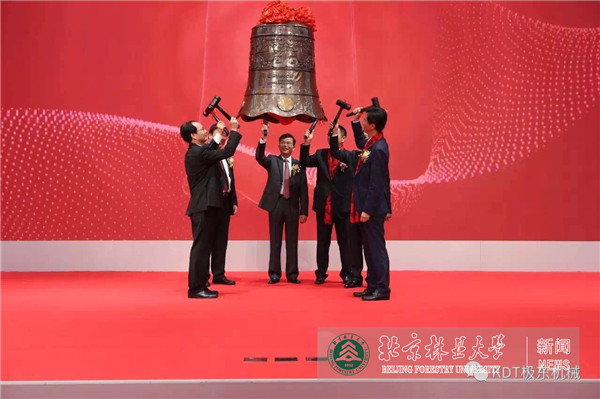 ���·ܽ��ı���33��У�ѹ�����У�Ѻ����֮��֧��ѧУ��չ